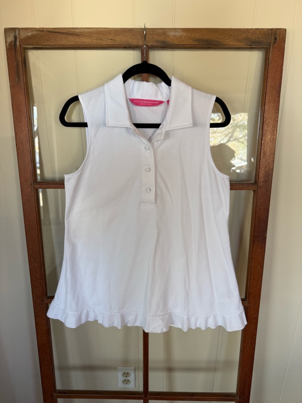 Isaac Mizrahi Live NWOT White Sleeveless Golf Polo Tank Top Ruffle Hem - Medium